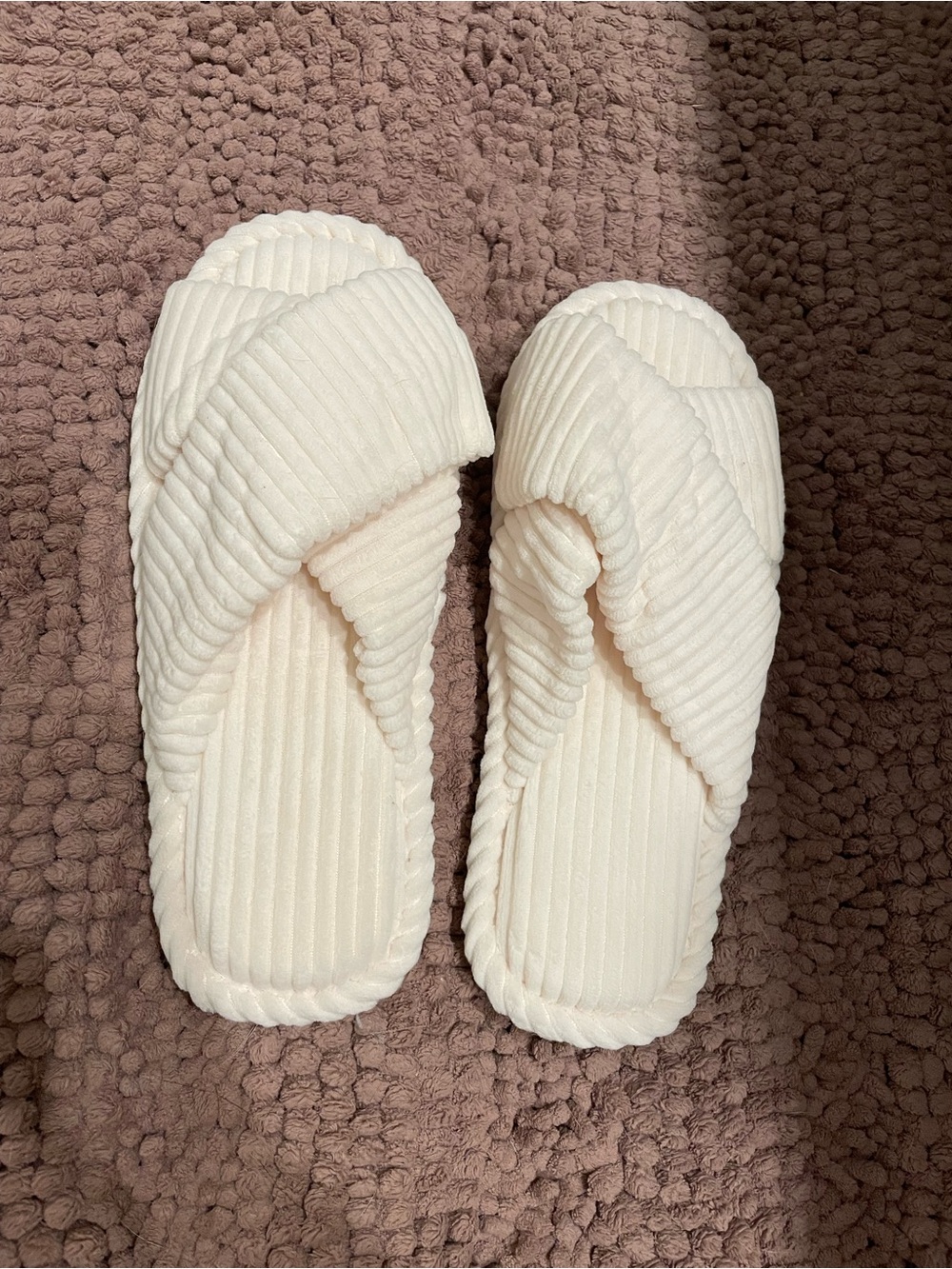Women's Cream Quilted Slide Slippers